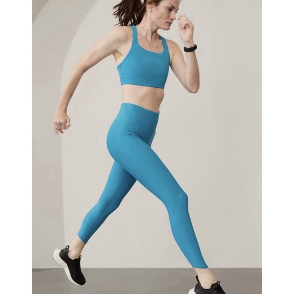 Athleta NWT Pacesetter Tight High Rise Running Leggings Teal Blue 825547-00 M